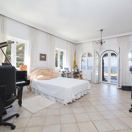 Ambrami Villa Dori מראה חיצוני תמונה