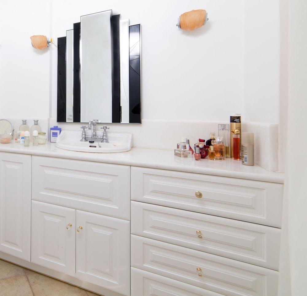 Ambrami Villa Dori מראה חיצוני תמונה