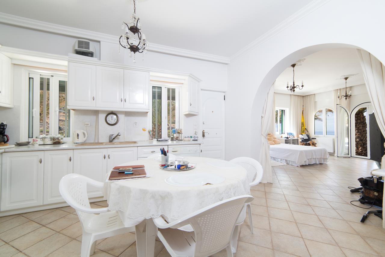 Ambrami Villa Dori מראה חיצוני תמונה
